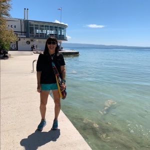 Meet your Posher, Lesley